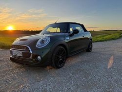 Grün Gebraucht 2017 Mini Cooper S Cabriolet Cabrio | 18.499 € (Fairer Preis)