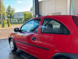 Rot Gebraucht 2001 Opel Corsa Kleinwagen | 1.700 € (Fairer Preis)