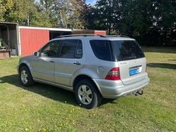 Silber Gebraucht 2005 Mercedes ML350 Edition SUV | 7.200 € (Superpreis)