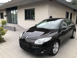 Braun Gebraucht 2011 Renault Mégane III Limousine | 5.990 € (Fairer Preis)