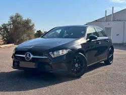 Schwarz Gebraucht 2018 Mercedes A180 Limousine | 14.000 € (Fairer Preis)