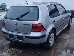 Gebraucht 2001 VW Golf IV Kleinwagen | 1.000 €