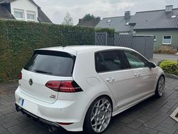 Weiß Gebraucht 2013 VW Golf R-line Limousine | 12.990 €