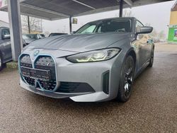 Grau Gebraucht 2022 BMW i4 Sport Line Limousine | 33.900 € (Superpreis)