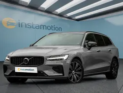 Grau Gebraucht 2024 Volvo V60 Kombi | 43.849 € (Fairer Preis)