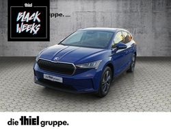 Blau Gebraucht 2024 Skoda Enyaq iV Loft SUV | 39.990 € (Guter Preis)