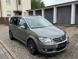 Grau Gebraucht 2009 VW Touran R-line Van / Kleinbus | 6.400 € (Fairer Preis)