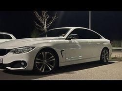 Weiß Gebraucht 2016 BMW 418 Sport Line Coupé | 15.900 €