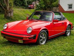 Rot Gebraucht 1982 Porsche 911SC Cabrio | 48.700 €