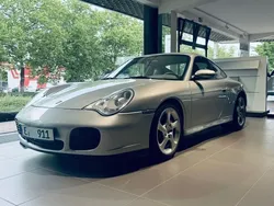 Arktissilbermetallic Gebraucht 2004 Porsche 911 Carrera 4S Coupé | 41.900 € (Guter Preis)