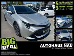 Precious silver Gebraucht 2021 Toyota Corolla Team Limousine | 18.990 € (Superpreis)