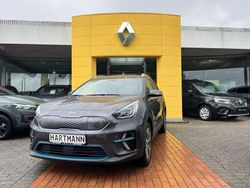 Grau Gebraucht 2019 Kia e-Niro 2 SUV | 19.900 € (Guter Preis)