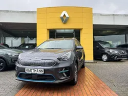 Grau Gebraucht 2019 Kia e-Niro 2 SUV | 19.900 € (Fairer Preis)