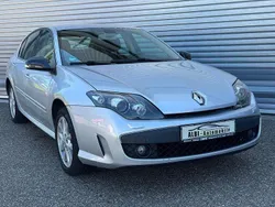 Silber Gebraucht 2009 Renault Laguna III Dynamique Limousine | 2.680 € (Superpreis)