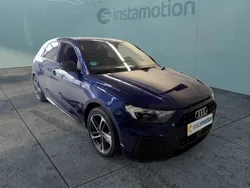 Blau Gebraucht 2024 Audi A1 Sportback S-Line Kleinwagen | 32.630 € (Etwas zu teuer)