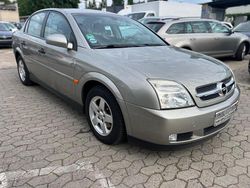 Beige Gebraucht 2002 Opel Vectra Limousine | 2.950 € (Etwas zu teuer)