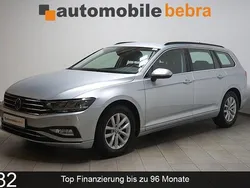 Silber Gebraucht 2022 VW Passat Business Limousine | 21.990 € (Guter Preis)