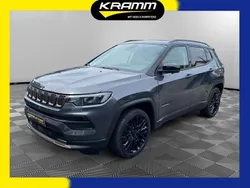 Silber Gebraucht 2022 Jeep Compass SUV | 23.980 € (Fairer Preis)