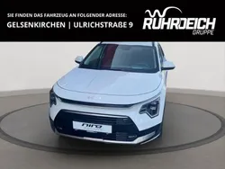 Deluxeweiss met. Gebraucht 2025 Kia Niro Spirit SUV | 36.889 € (Fairer Preis)
