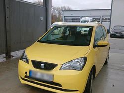 Gelb Gebraucht 2013 Seat Mii Kleinwagen | 1.200 €