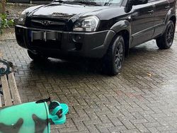 Schwarz Gebraucht 2009 Hyundai Tucson GLS SUV | 4.000 € (Guter Preis)