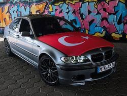 Grau Gebraucht 2003 BMW 325 M Sport Limousine | 6.900 € (Fairer Preis)