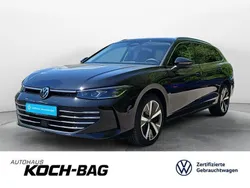 Grenadillschwarz metallic Gebraucht 2024 VW Passat Business Kombi | 38.960 € (Teuer)
