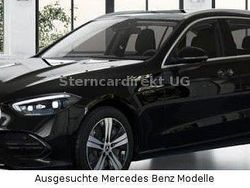 Nachtschwarz hochglanz Gebraucht 2024 Mercedes C300e Avantgarde Kombi | 42.890 € (Etwas zu teuer)