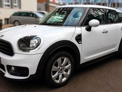 Weiß Gebraucht 2019 Mini One D Countryman SUV | 13.999 € (Fairer Preis)