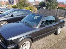 Schwarz Gebraucht 1990 BMW 320 Cabriolet Cabrio | 12.400 €