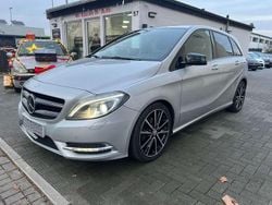 Polarsilber metalliclack Gebraucht 2013 Mercedes B180 Edition Van / Kleinbus | 8.450 € (Superpreis)