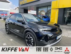 Schwarz Gebraucht 2023 Opel Mokka-e Ultimate SUV | 24.420 € (Etwas zu teuer)