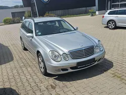 Silber Gebraucht 2004 Mercedes E220 Classic Kombi | 1.950 € (Guter Preis)