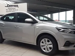 Silber Gebraucht 2023 Dacia Logan Limousine | 16.290 € (Fairer Preis)
