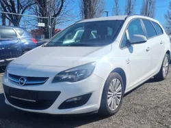 Schneeweiss/olympic Gebraucht 2014 Opel Astra Edition Kombi | 2.550 € (Superpreis)