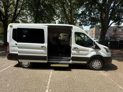 Weiß Gebraucht 2021 Ford Transit Trend Van / Kleinbus | 23.788 €