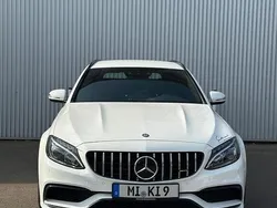 Weiß Gebraucht 2016 Mercedes C63 AMG AMG Kombi | 35.500 €