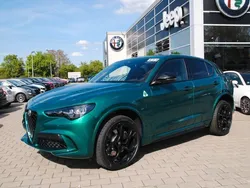 Verde montreal speziallack Neu 2024 Alfa Romeo Stelvio Quadrifoglio SUV | 95.990 €