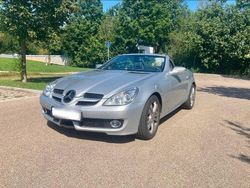 Silber Gebraucht 2009 Mercedes SLK200 2LOOK Edition Cabrio | 8.999 € (Guter Preis)