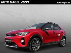 Rot Gebraucht 2019 Kia Stonic Vision SUV | 15.500 € (Fairer Preis)