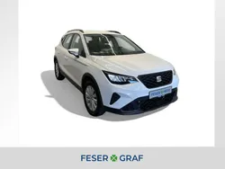 Candyweiß Gebraucht 2024 Seat Arona Style SUV | 18.840 € (Guter Preis)