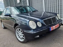 Blau Gebraucht 2000 Mercedes E320 Avantgarde Limousine | 3.300 € (Superpreis)