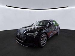 Brillantschwarz Gebraucht 2021 Audi e-tron Advanced SUV | 27.820 € (Etwas zu teuer)