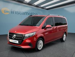 Rot Gebraucht 2024 Mercedes V250 Van / Kleinbus | 71.899 € (Guter Preis)