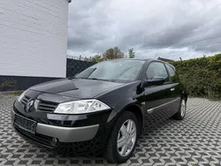 Schwarz Gebraucht 2003 Renault Mégane II Limousine | 1.590 € (Guter Preis)
