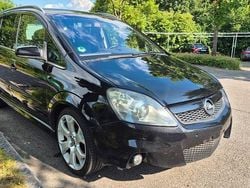 Schwarz Gebraucht 2005 Opel Zafira OPC Van / Kleinbus | 3.500 € (Guter Preis)