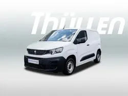 Weiss icy Gebraucht 2023 Peugeot Partner Premium Van / Kleinbus | 16.490 € (Superpreis)