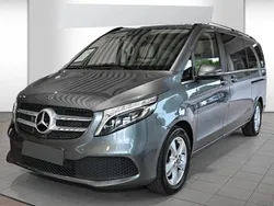 Grau Gebraucht 2020 Mercedes V250 Avantgarde Edition Van / Kleinbus | 53.502 € (Etwas zu teuer)