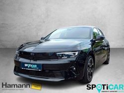 Schwarz Gebraucht 2024 Opel Astra Ultimate Limousine | 23.880 € (Fairer Preis)