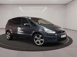 Grau Gebraucht 2009 Ford Galaxy Titanium Van / Kleinbus | 7.990 € (Etwas zu teuer)